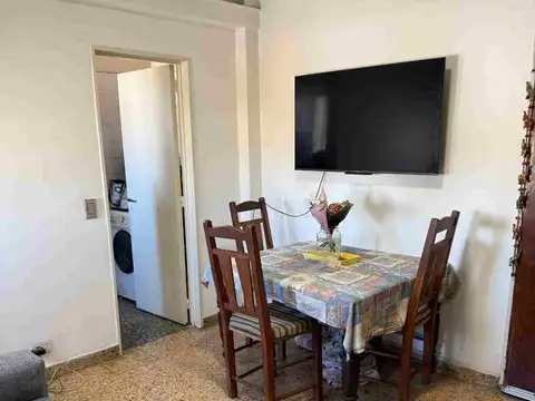 VENTA DEPARTAMENTO 3 AMB CON PATIO AVELLANEDA
