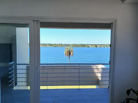 Venta 3 amb 2 suite 2 cocheras vista al agua Tigre