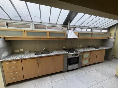 Depto Tipo Casa en Venta al Este