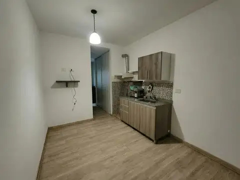 Departamento de 2 ambientes en Sarandi