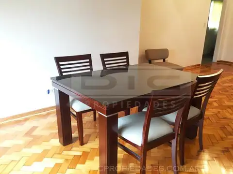 Departamento en Alquiler en Olivos Maipu/Uzal, $ 1.100.000