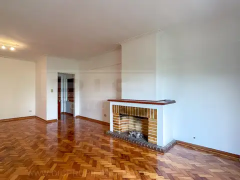 Departamento en Alquiler 50 años