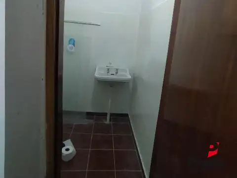 Local en Venta 221 años