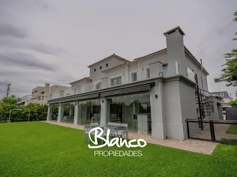 Casa en Alquiler de 5 dormitorios