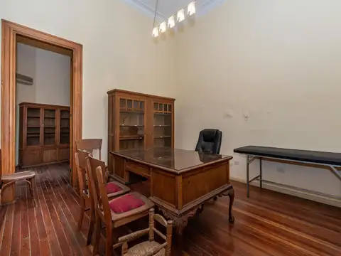Depto Tipo Casa 6 ambientes con 2 baños