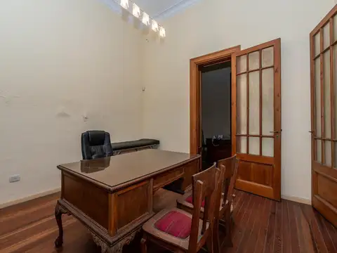 Depto Tipo Casa 6 ambientes con 2 baños