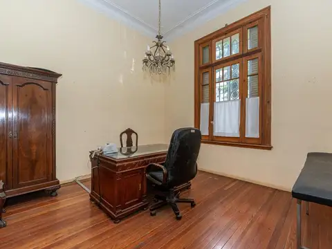 Depto Tipo Casa en Venta de 5 dormitorios