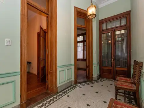 Depto Tipo Casa en Venta de 6 ambientes