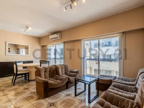 Departamento de 4 ambientes con dependencia, cochera fija y cubierta y baulera en Recoleta.