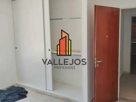 Depto Tipo Casa en Venta al Este
