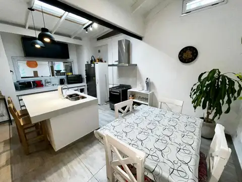 Depto Tipo Casa en Venta de 3 ambientes