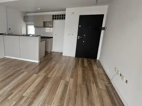 Departamento de 2 ambientes a estrenar con cochera, contrafrente, orientacion norte, muy luminoso.