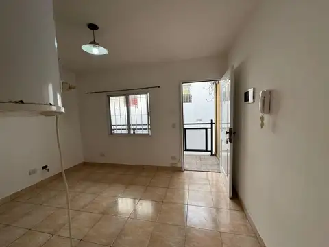 Departamento en Alquiler en Bella Vista, $ 560.000