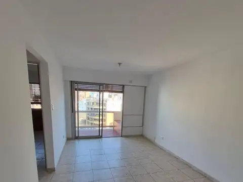 Departamento en Alquiler en Nueva Córdoba  1 Dormitorio con Balcón  Piso 10