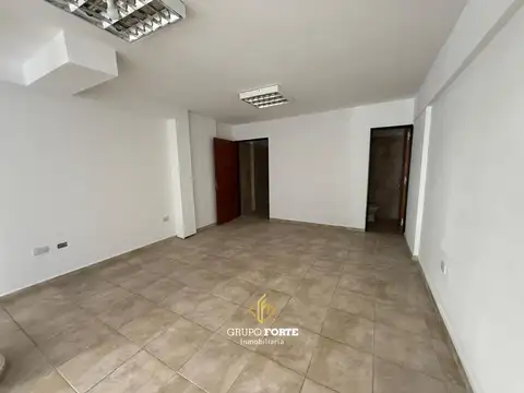 Local en Alquiler en San Martin, $ 400.000