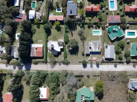 VENTA TERRENO CON MEJORAS SAN ANTONIO RÍO Y VISTA
