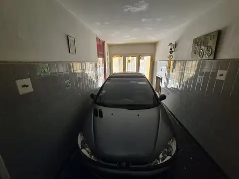 Casa en Venta en Villa Pueyrredon, USD 350.000