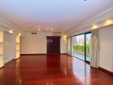 Departamento 4 ambientes con 4 baños
