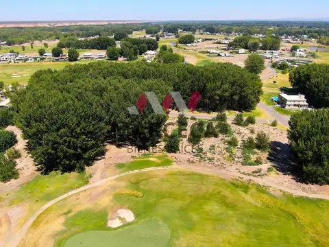 venta lote de 1517 m2 en canales de plottier con fondo de cancha