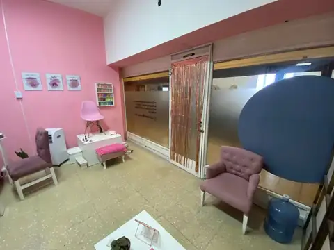 Local en Venta 57 años