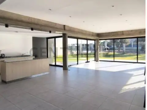Terreno en Venta 13  mts Frente