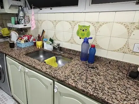 Av La Plata 300, Piso 3