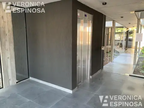 Departamento en Alquiler con 1 cocheras