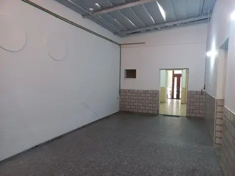 Depto Tipo Casa en Alquiler de 5 ambientes