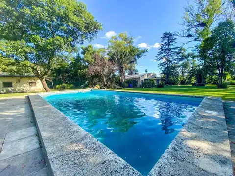 VENTA CASA QUINTA PILAR 4312 METROS PILETA QUINCHO