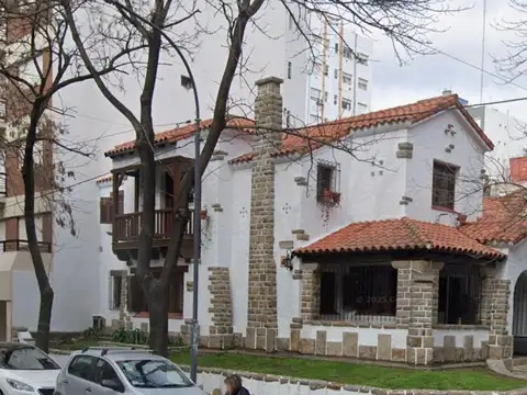 Terreno en Venta, FOT 0,6