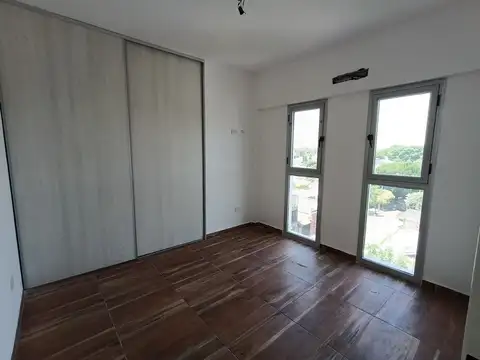 Departamento en Venta en Santos Lugares, USD 79.900