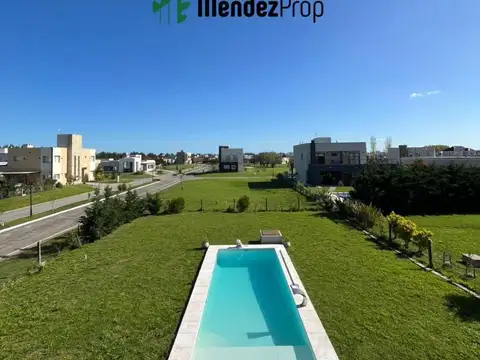 Casa en Venta en Club de campo Cruz del Sur, USD 175.000