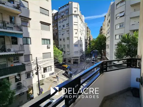 Peña al 2200