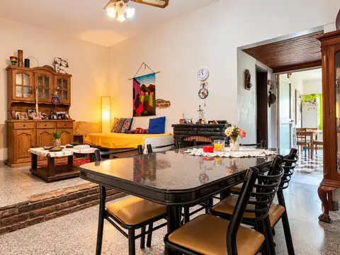 Casa en Venta al Oeste