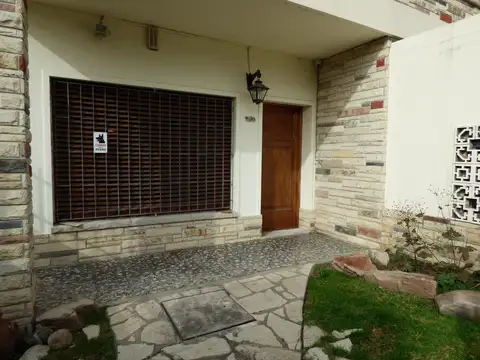 Casa en Venta en Martinez Fleming / Panamericana, USD 330.000