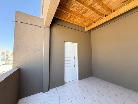 PH en Venta - 3 Dormitorios 2 Baños - 170mts - La Plata
