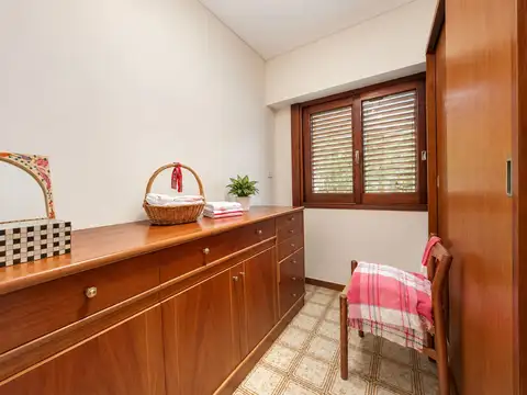 VENTA CHALET 6 Amb. GARAJE. C/DEP.PARQUE.SAN JUSTO
