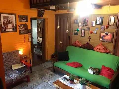 Casa 3 ambientes con 2 baños
