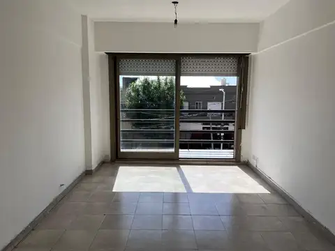 Departamento 2 ambientes Alquiler Avellaneda