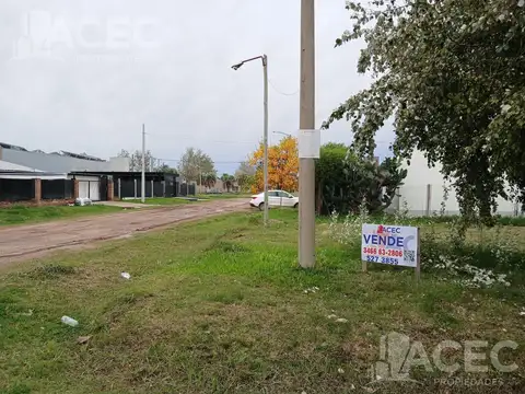 Terreno en Venta 30  mts Fondo