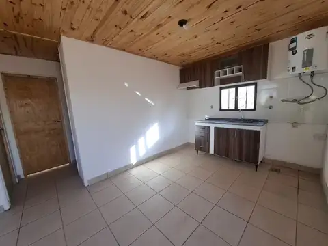 Casa en Alquiler en El Plumerillo, $ 350.000