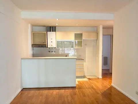 Nahuel Huapi 4900, Piso 3