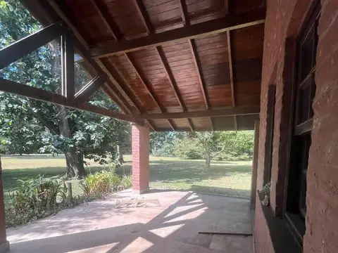 Casa en Venta en Loma Verde, USD 239.000