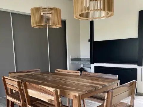 Casa en Alquiler en Manuel Alberti, USD 1.200