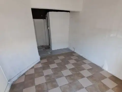 Local en Alquiler en Gerli, $ 400.000
