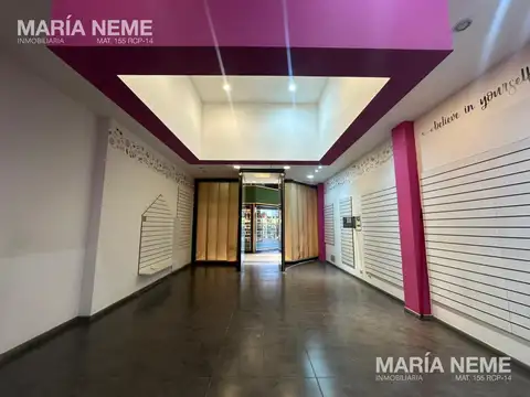 LOCAL EN SHOPPING PATAGONIA
