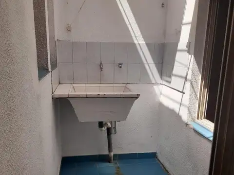 Depto Tipo Casa en Venta de 2 ambientes