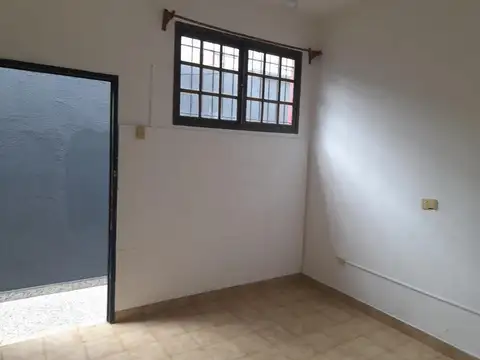 Depto Tipo Casa en Venta en Florida, USD 74.000