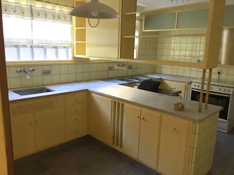 Departamento en Alquiler de 4 dormitorios