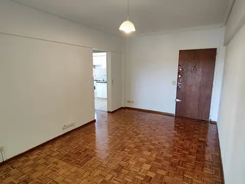 DEL CARRIL, SALVADOR M. AVDA. 3100, Piso 4